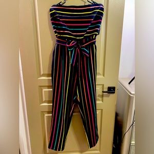 NY&CO Jumpsuit Ladies Size L.